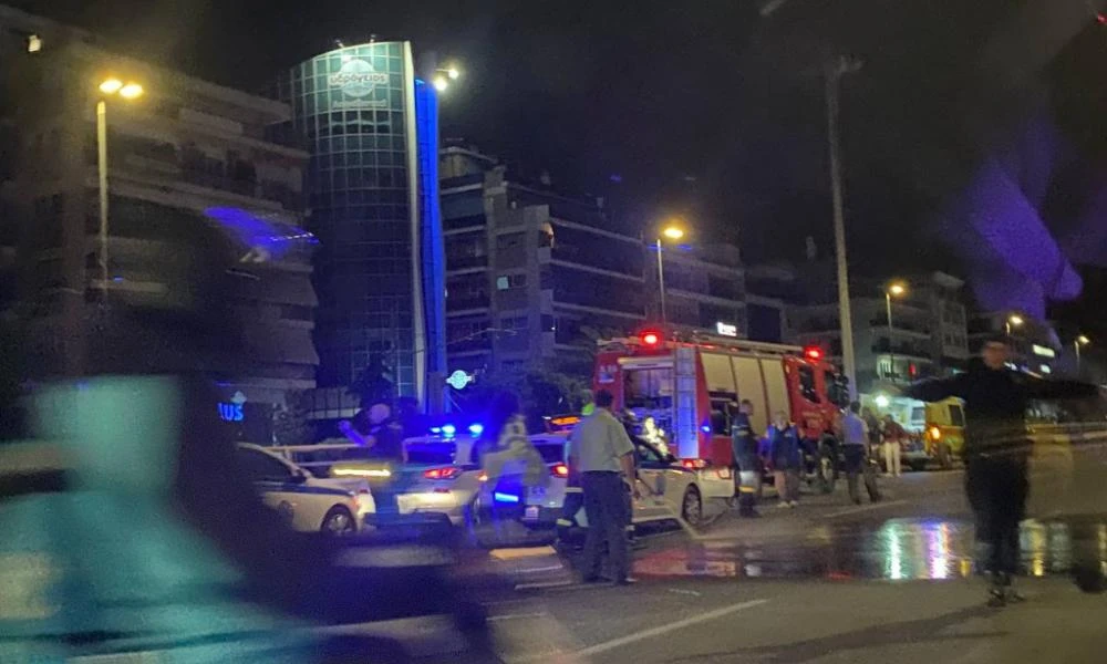 Σοβαρό τροχαίο με τραυματία στη Λεωφόρο Συγγρού
